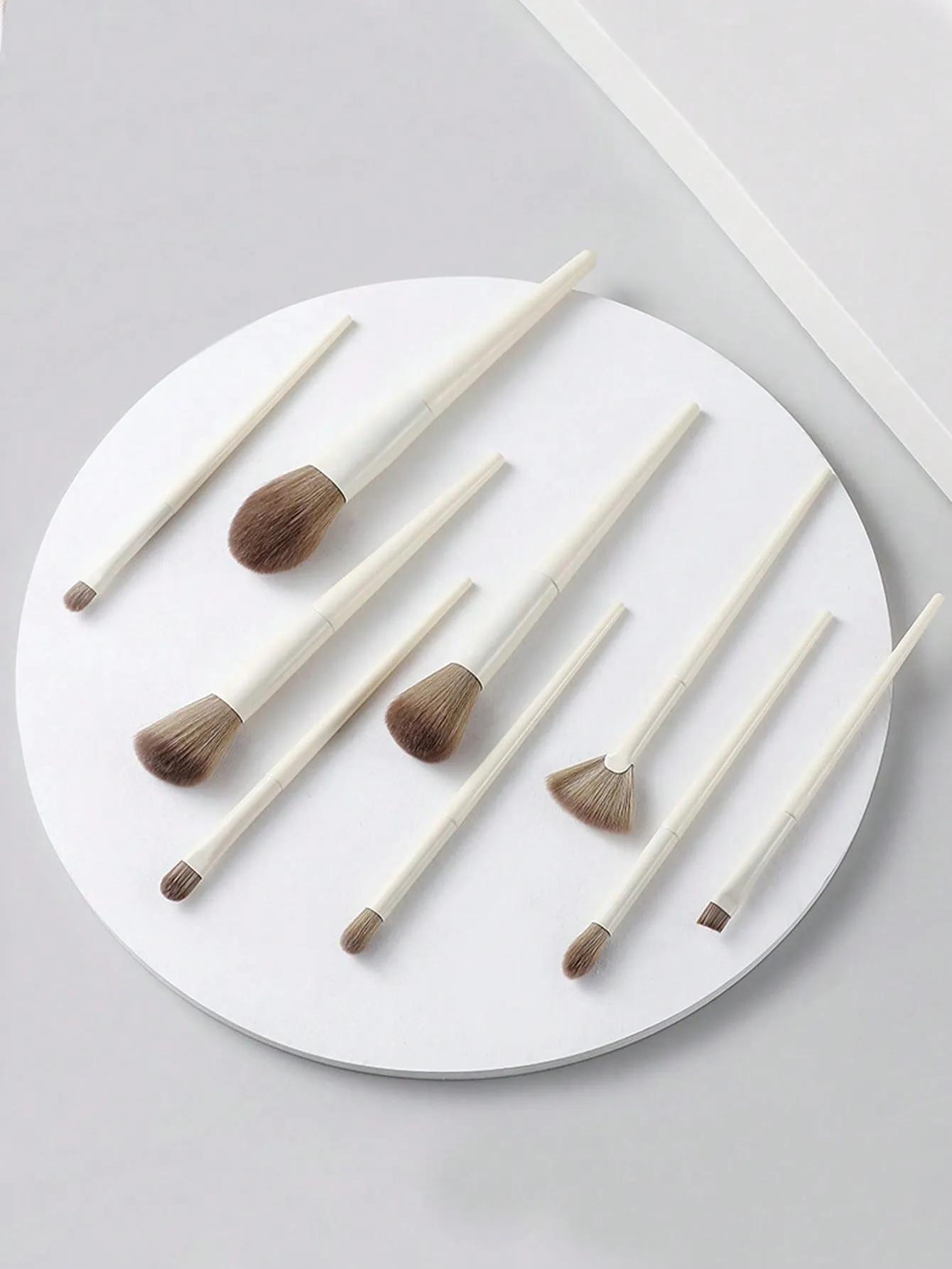 10pcs/Set Beige Makeup Brush Set, Including Fan Highlight Brush