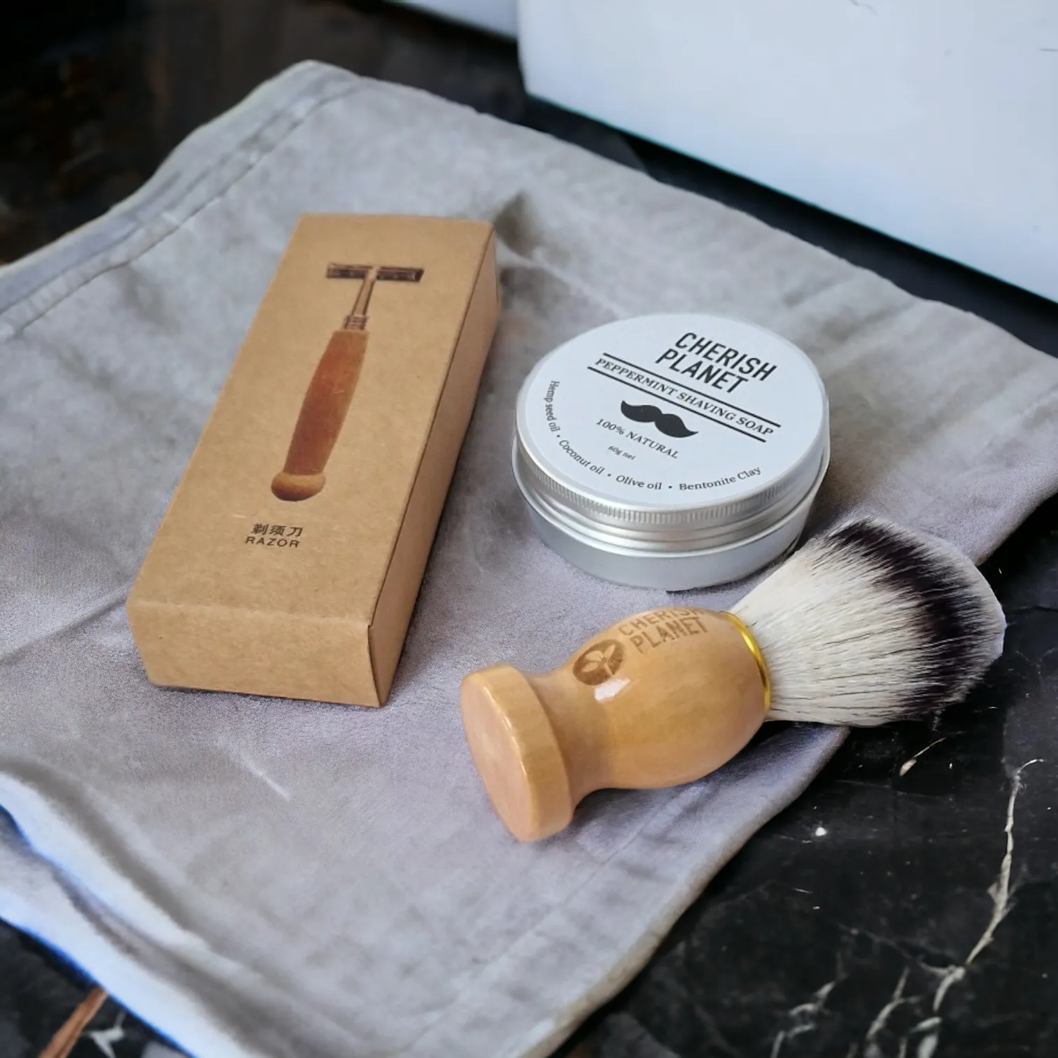 Bamboo Razor Shaving Kit Including Razor, Shaving Soap & Shaving Brush