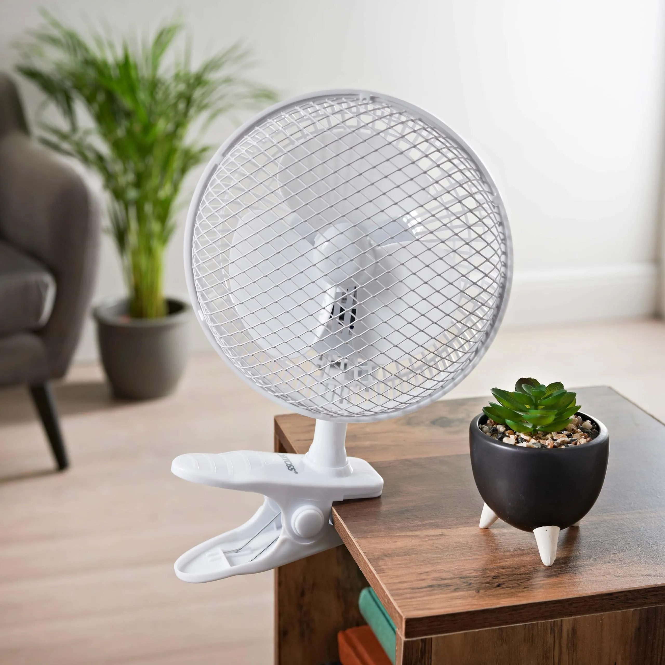 Benross 41240 2-In-1 Desk & Clip Fan 6 Inch, Clip To Any Surface, 20W, 2 Speeds