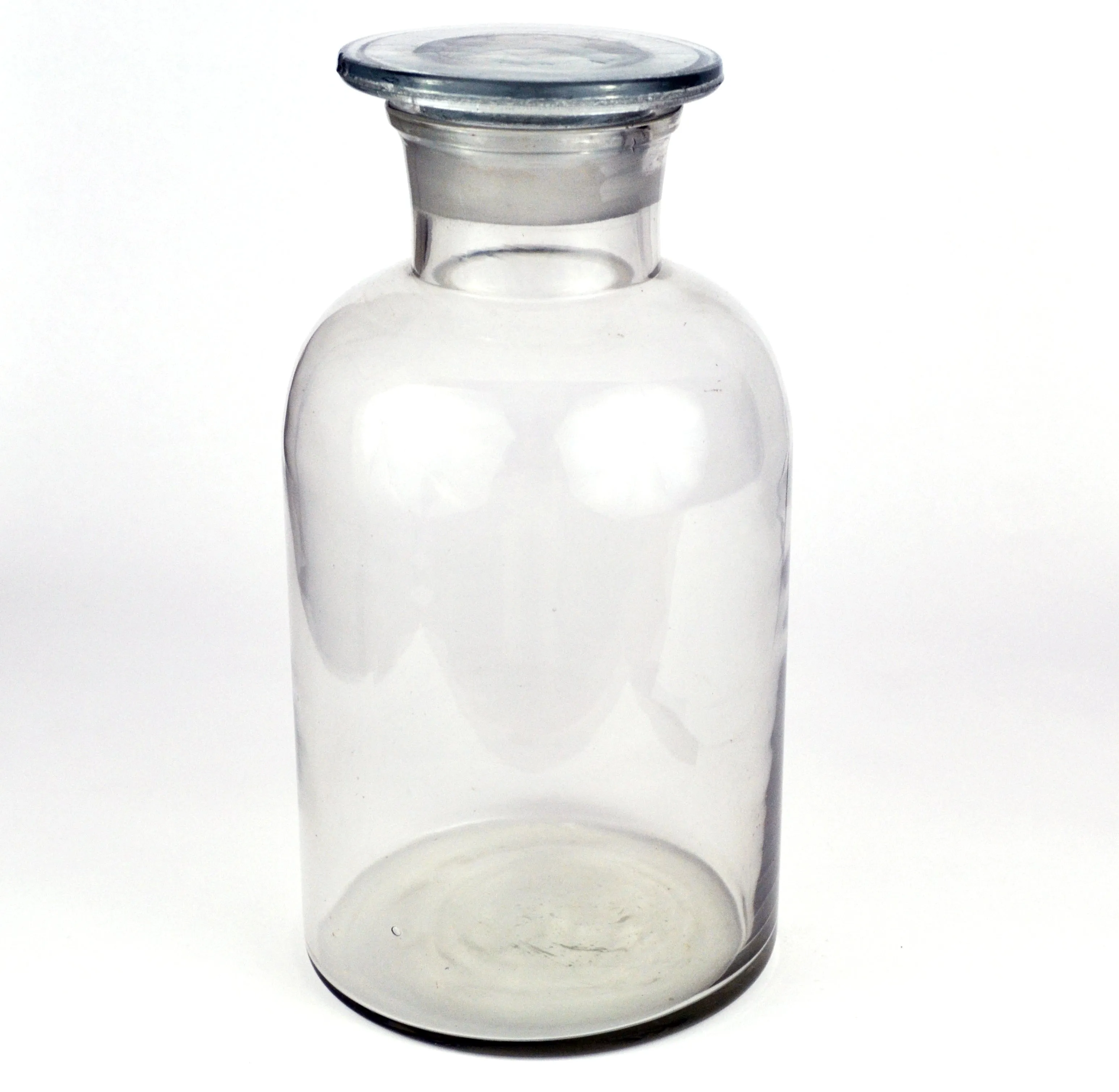 Eisco Labs Reagent Bottle, Soda Glass, Wide Neck with Stopper, 2000 mL