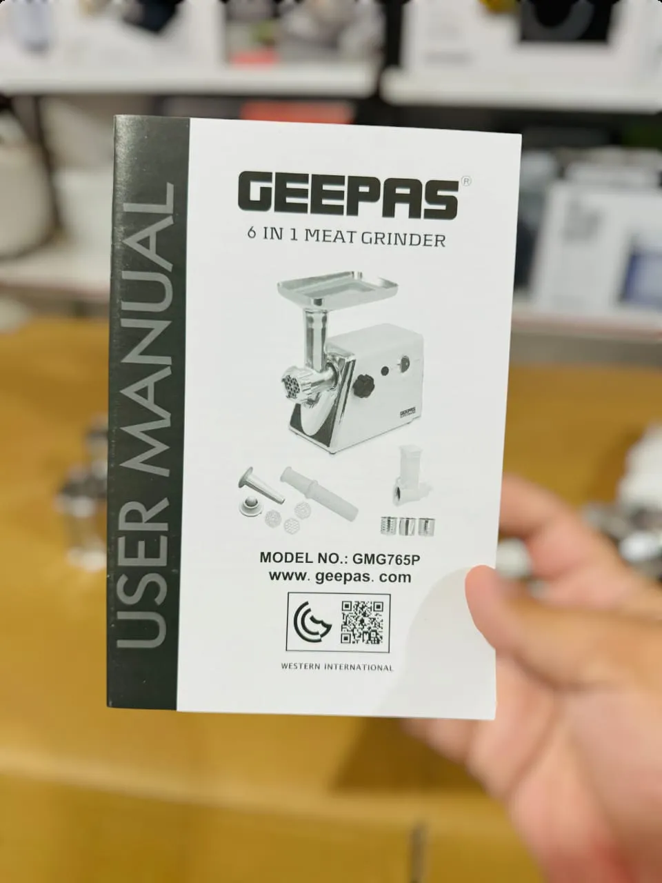 Geepas 6-in-1 Meat Grinder GMG765P