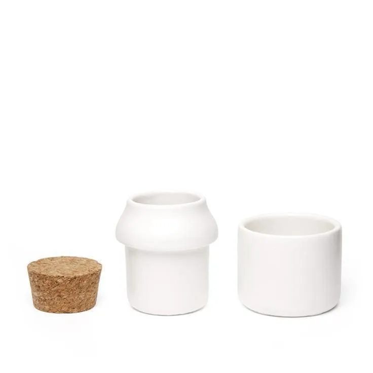 Kikkerland Ceramic Grinder & Jar Small White