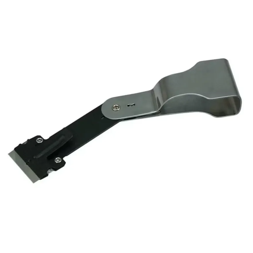 Lisle 52400 Fold-Up Scraper