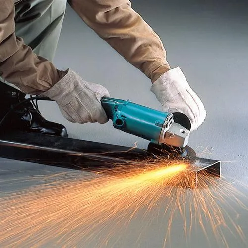 Makita 9005B 5 In 120V Powerful 9 Amp Motor Trigger Switch AC/DC Angle Grinder